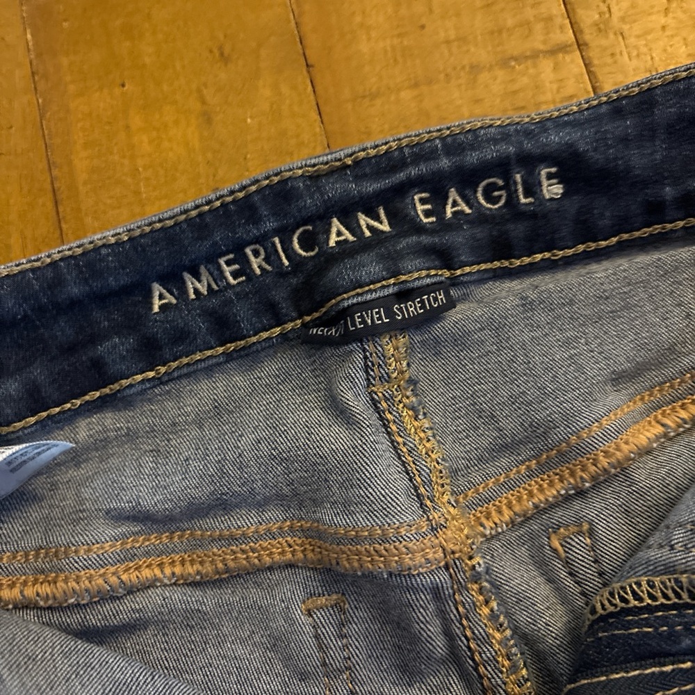 Cropped American Eagle Jeans - Picture 3 of 5